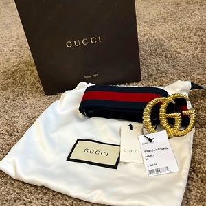 Brand New Never Worn Gucci Red and Blue Canvas Double G Web Elastic Belt
